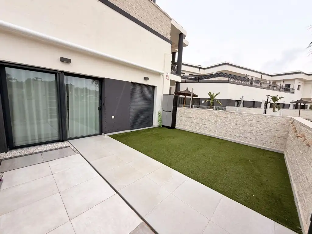 Apartamento con piscina en venta en Algorfa, imagen 4