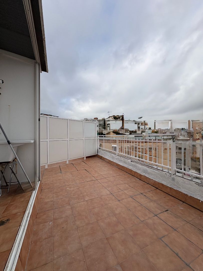 Terrassa de Àtic en venda en L'Hospitalet de Llobregat amb Terrassa