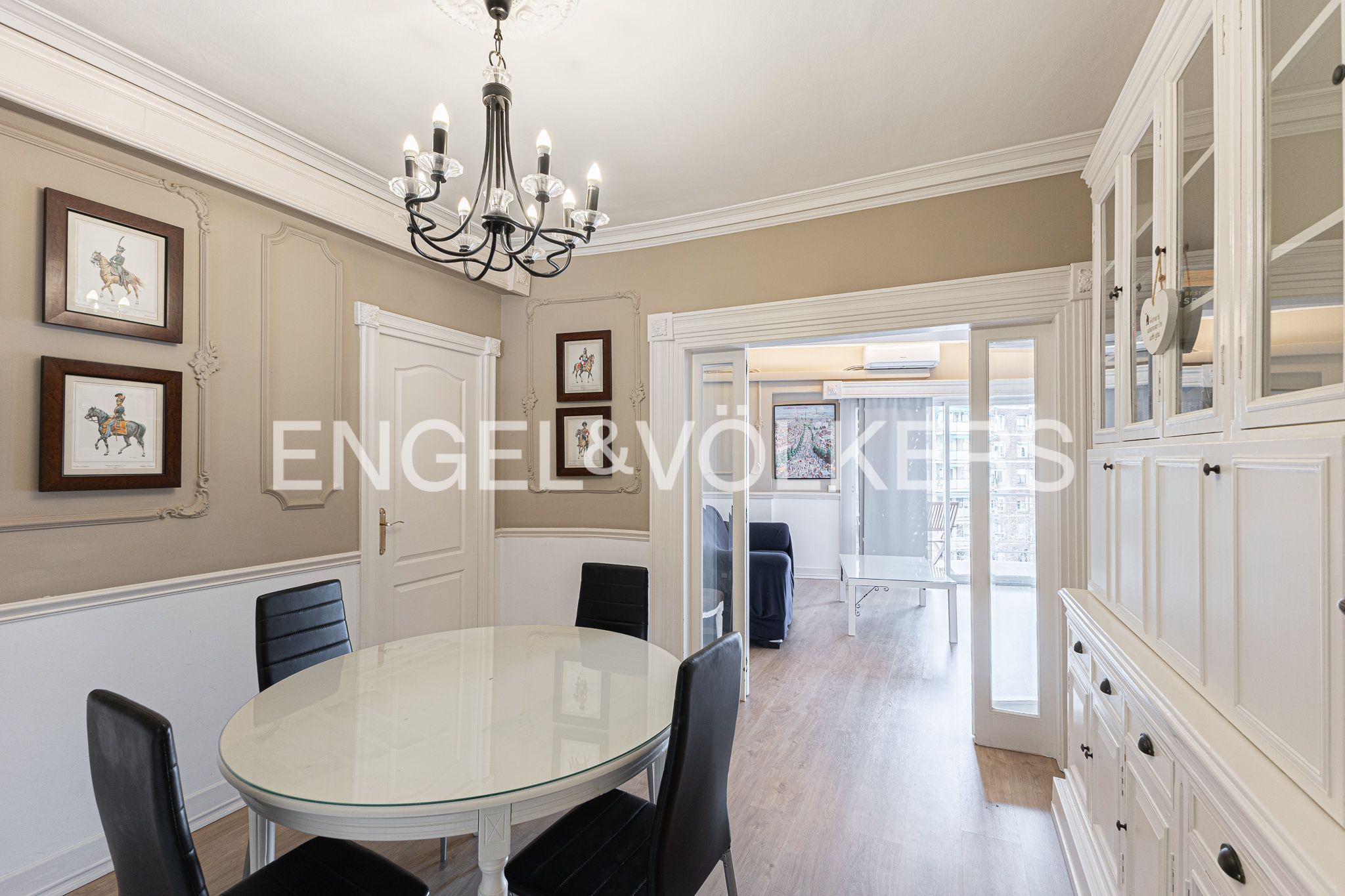 Dining room of Flat for sale in  Barcelona Capital  with Air Conditioner, Heating and Parquet flooring