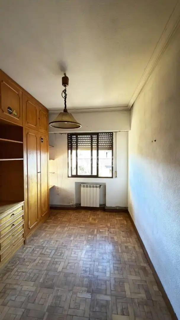Dormitori de Pis en venda en Carabanchel