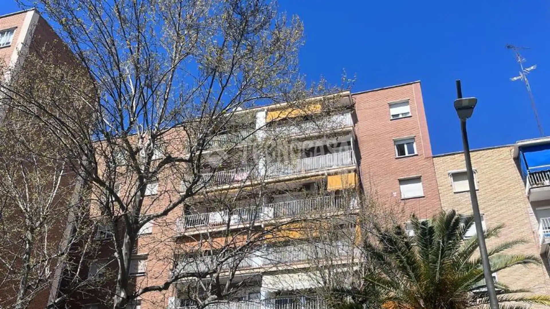 Vista exterior de Piso en venta en Móstoles con Aire acondicionado, Calefacción y Terraza