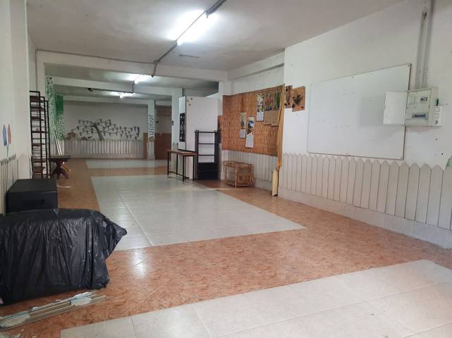 Local comercial en Venta en N/A en Ceares