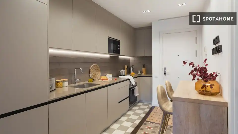 Flat to rent in Ciutat Vella, imagen 2