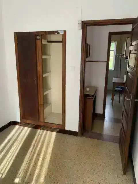 Dormitori de Casa o xalet en venda en Pontevedra Capital  amb Calefacció, Jardí privat i Traster