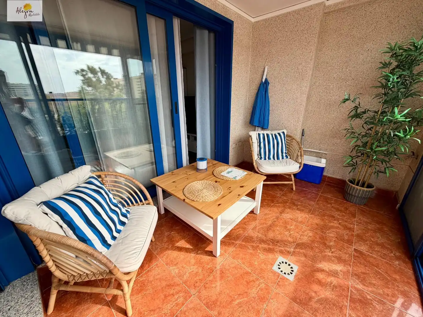 Balcony of Apartments for rent in La Patacona