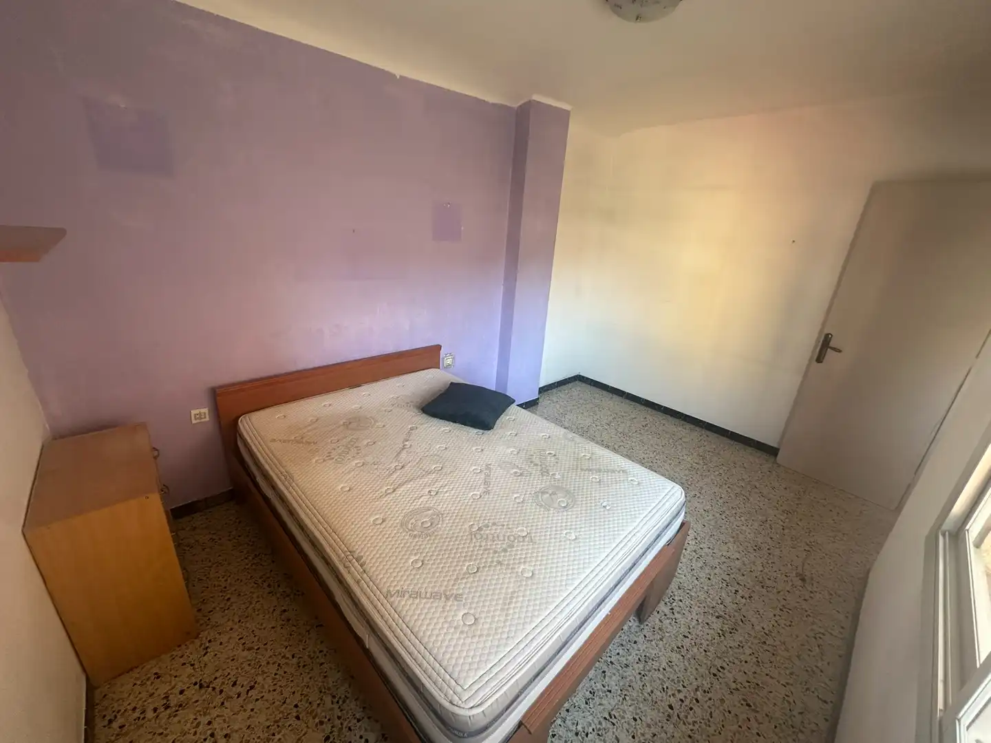 Dormitori de Pis en venda en Santa Coloma de Gramenet