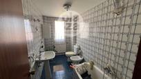 Bathroom of Flat for sale in Burgos Capital