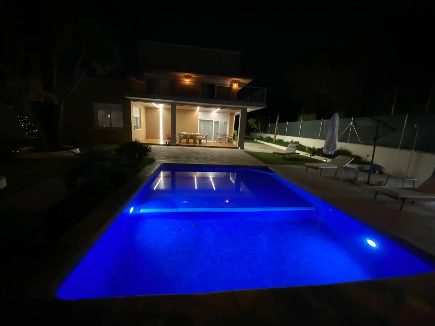 Piscina de Casa o chalet en venta en Elche / Elx con Aire acondicionado, Jardín privado y Terraza