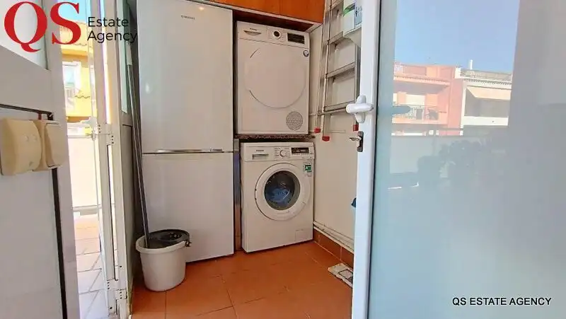 Cocina de Casa adosada en venta en Pineda de Mar con Aire acondicionado, Calefacción y Terraza