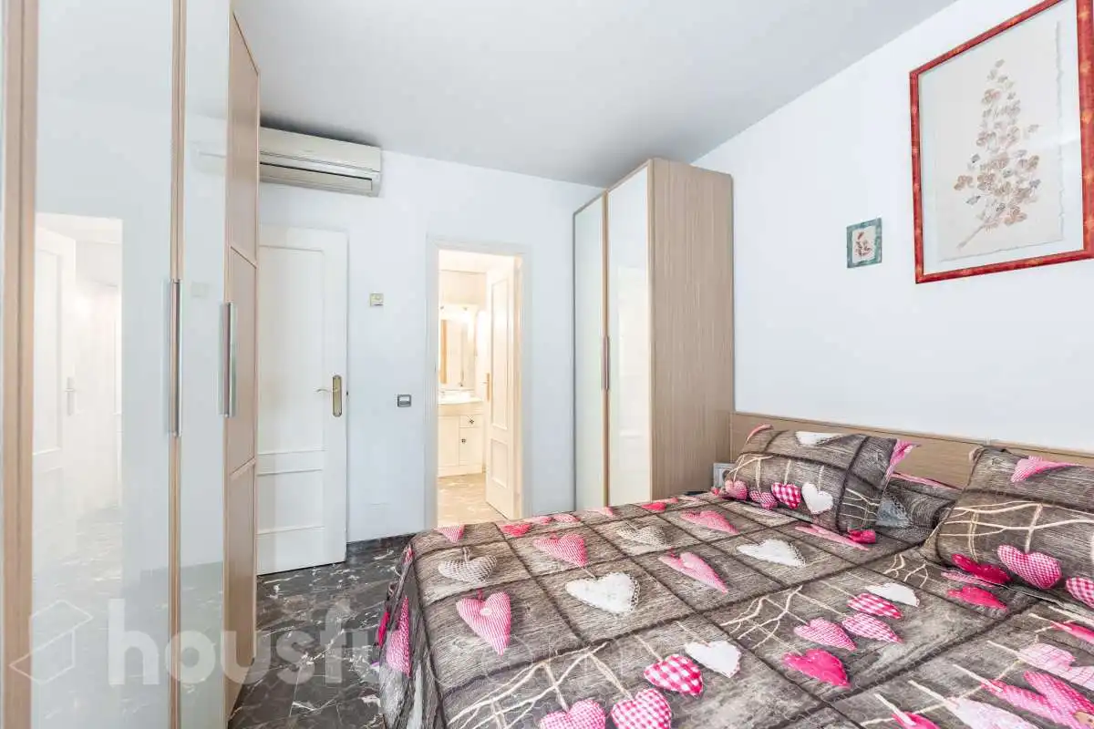 Bedroom of Flat for sale in Pallejà  with Air Conditioner, Heating and Balcony