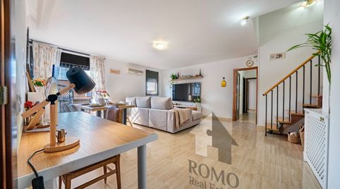 Foto 2 von Maisonette zum Verkauf in Carrer França, Canovelles, Barcelona
