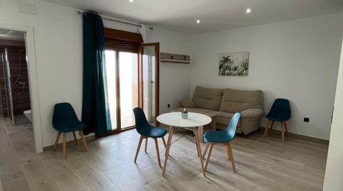 Foto 2 de Piso de alquiler en Calle San Isidro, Peligros, Granada