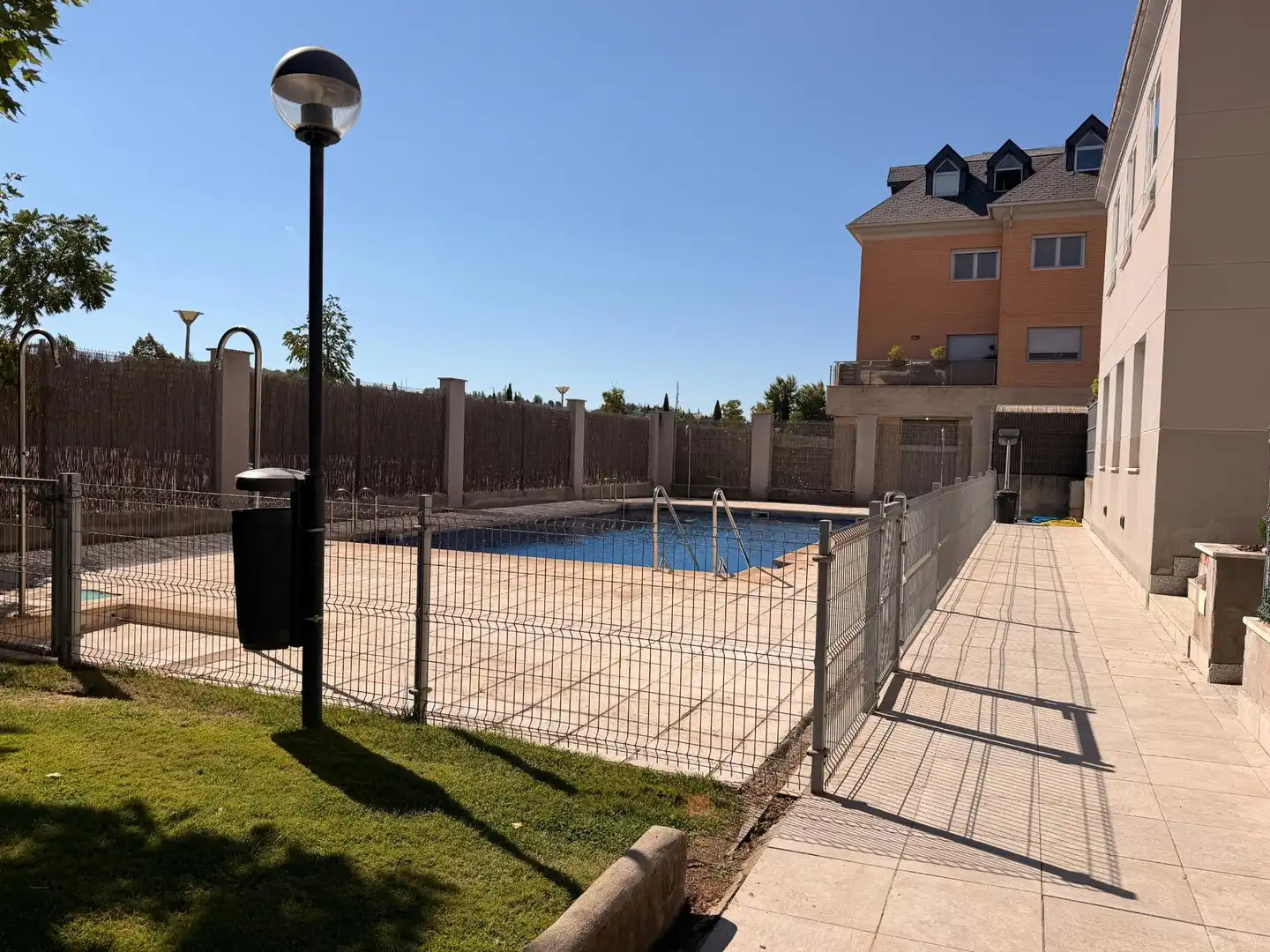 Swimming pool of Flat for sale in Collado Villalba  with Heating, Private garden and Terrace