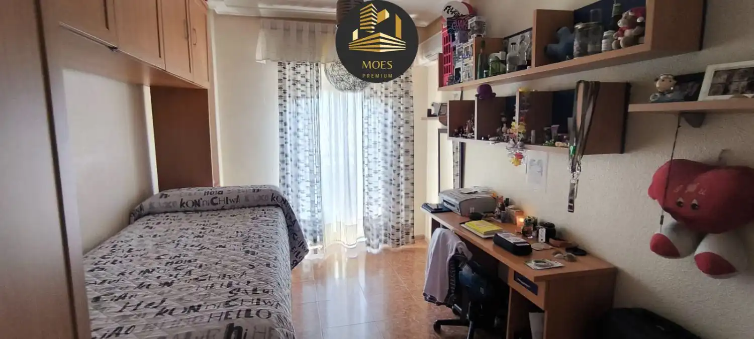 Bedroom of Flat for sale in Úbeda  with Air Conditioner, Heating and Terrace