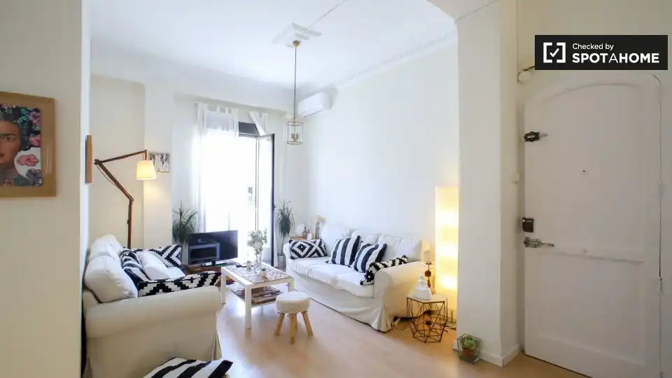 Room in Valencia, Valencia