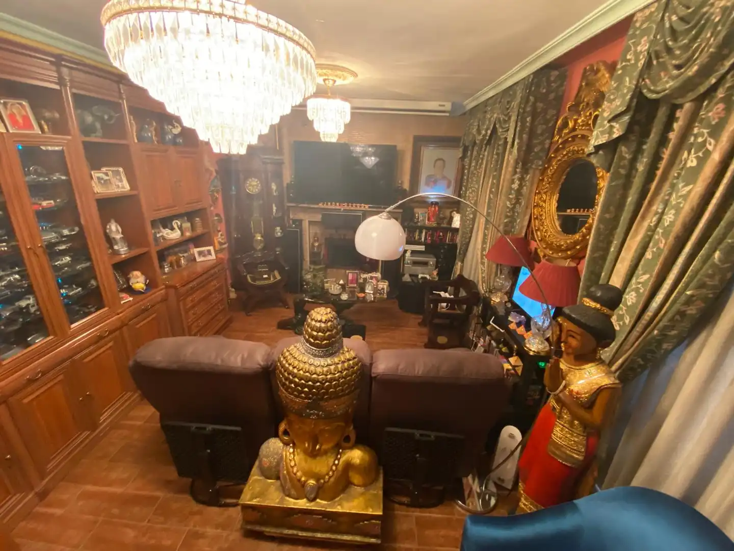 Sala d'estar de Casa o xalet en venda en Dos Hermanas amb Aire condicionat, Jardí privat i Terrassa