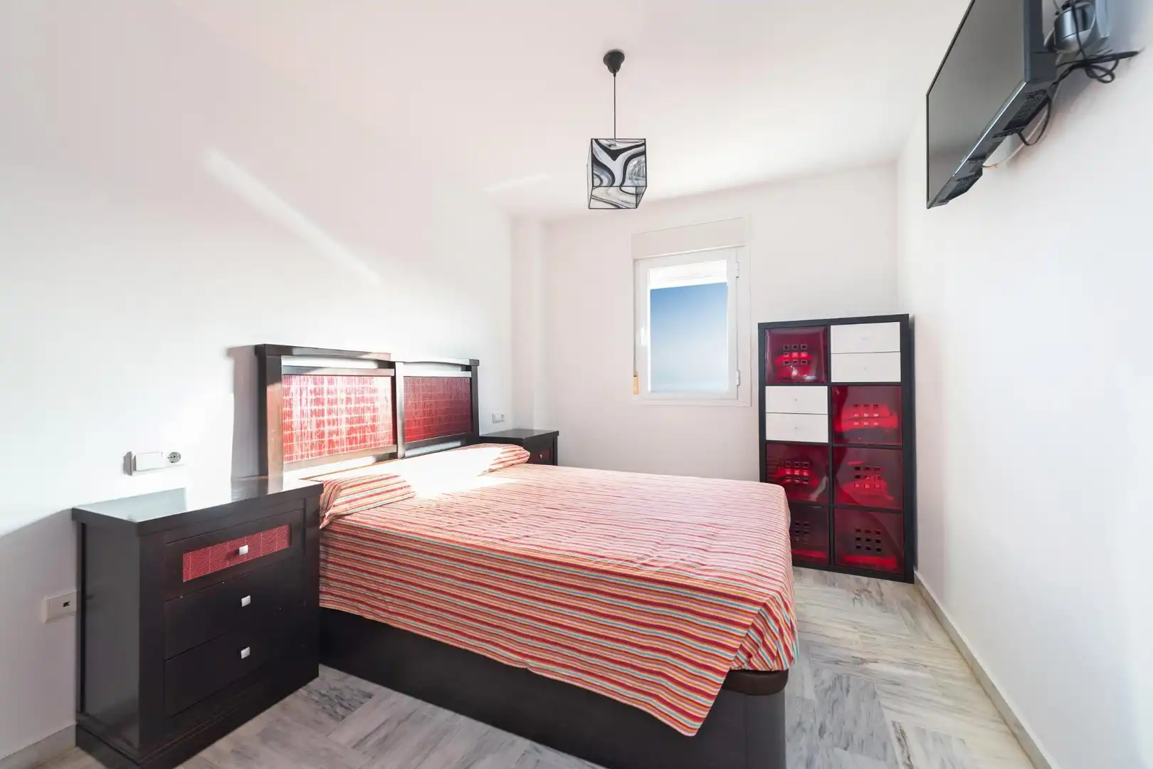 Habitación de Piso en venta en Rincón de la Victoria con Aire acondicionado, Terraza y Piscina comunitaria