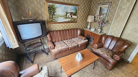 Foto 2 de Piso en venta en Calle Eduardo Carreño Valdes, El Carbayedo - El Quirinal, Avilés
