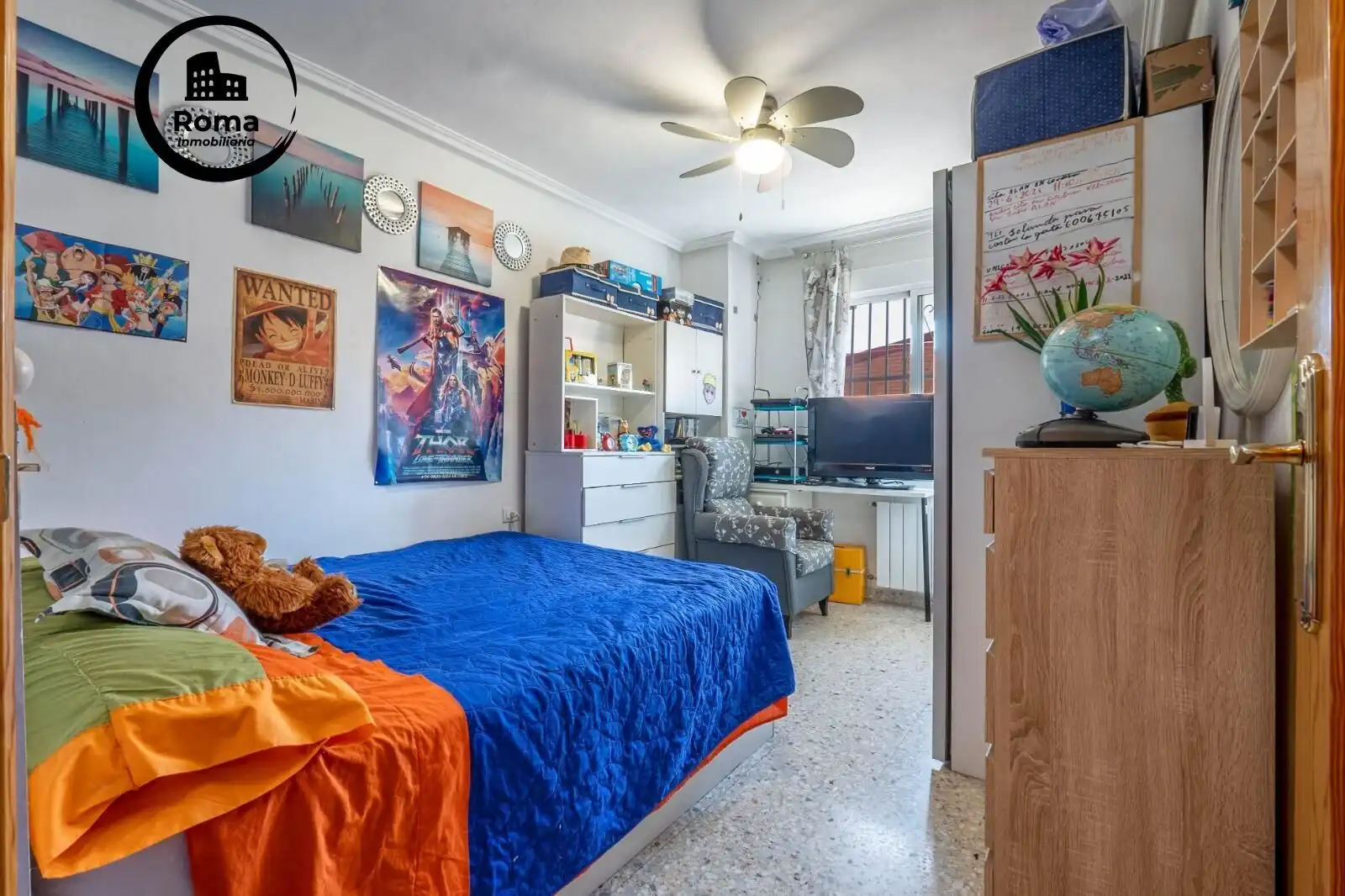 Bedroom of Flat for sale in Granada  with Air Conditioner, Heating and Terrace