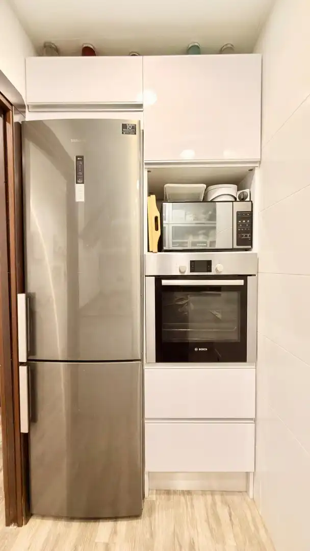 Cuina de Planta baixa en venda en Cornellà de Llobregat amb Aire condicionat i Terrassa