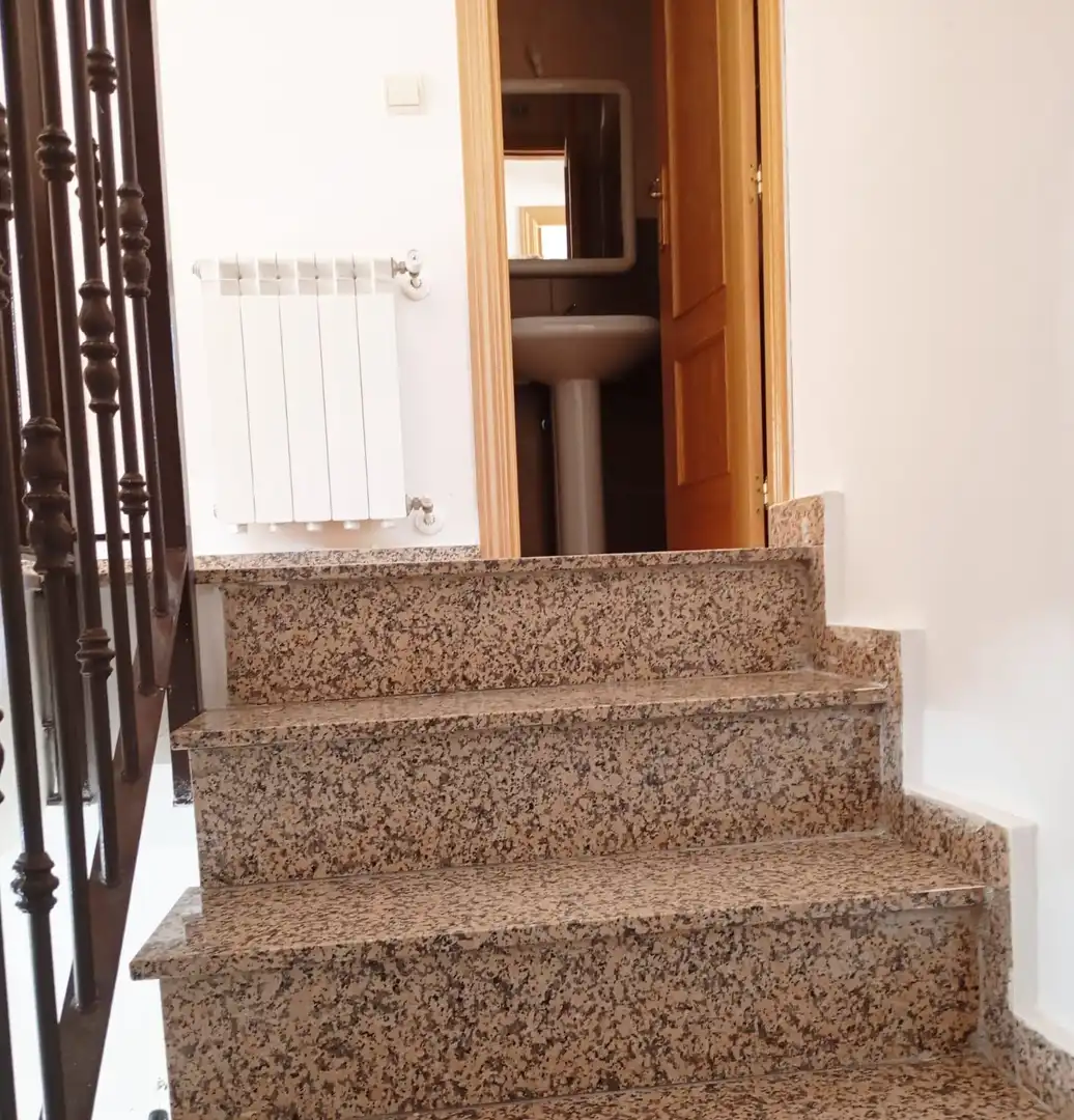 Casa adosada en venda en Ciempozuelos amb Aire condicionat, Calefacció i Terrassa