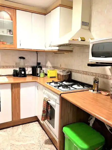 Cuina de Pis en venda en Sant Boi de Llobregat amb Aire condicionat, Calefacció i Balcó