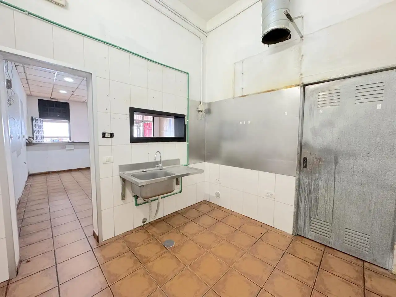 Kitchen of Commercial properties for sale in San Cristóbal de la Laguna
