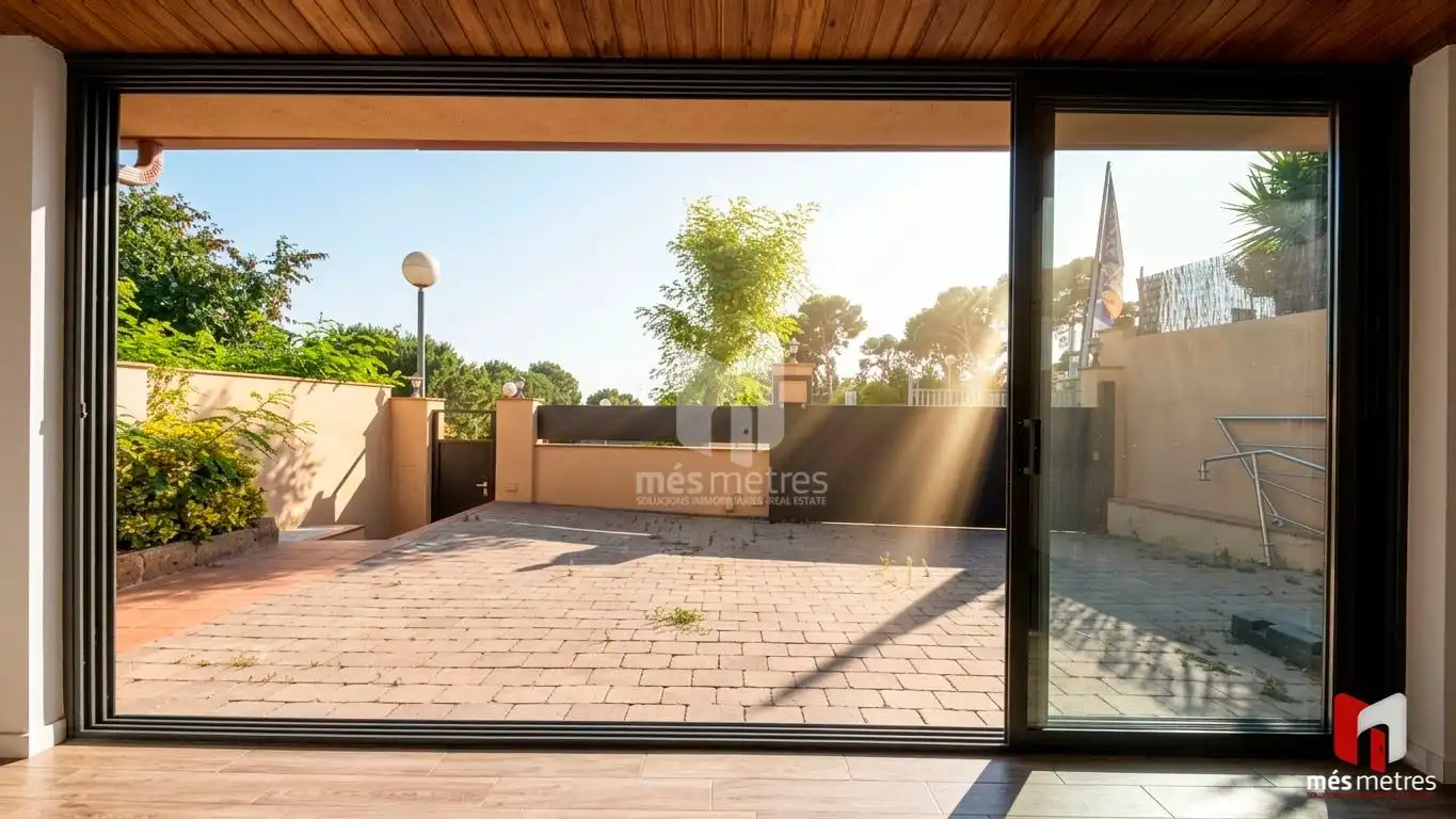 Terraza de Casa o chalet de alquiler en El Masnou con Calefacción, Jardín privado y Trastero