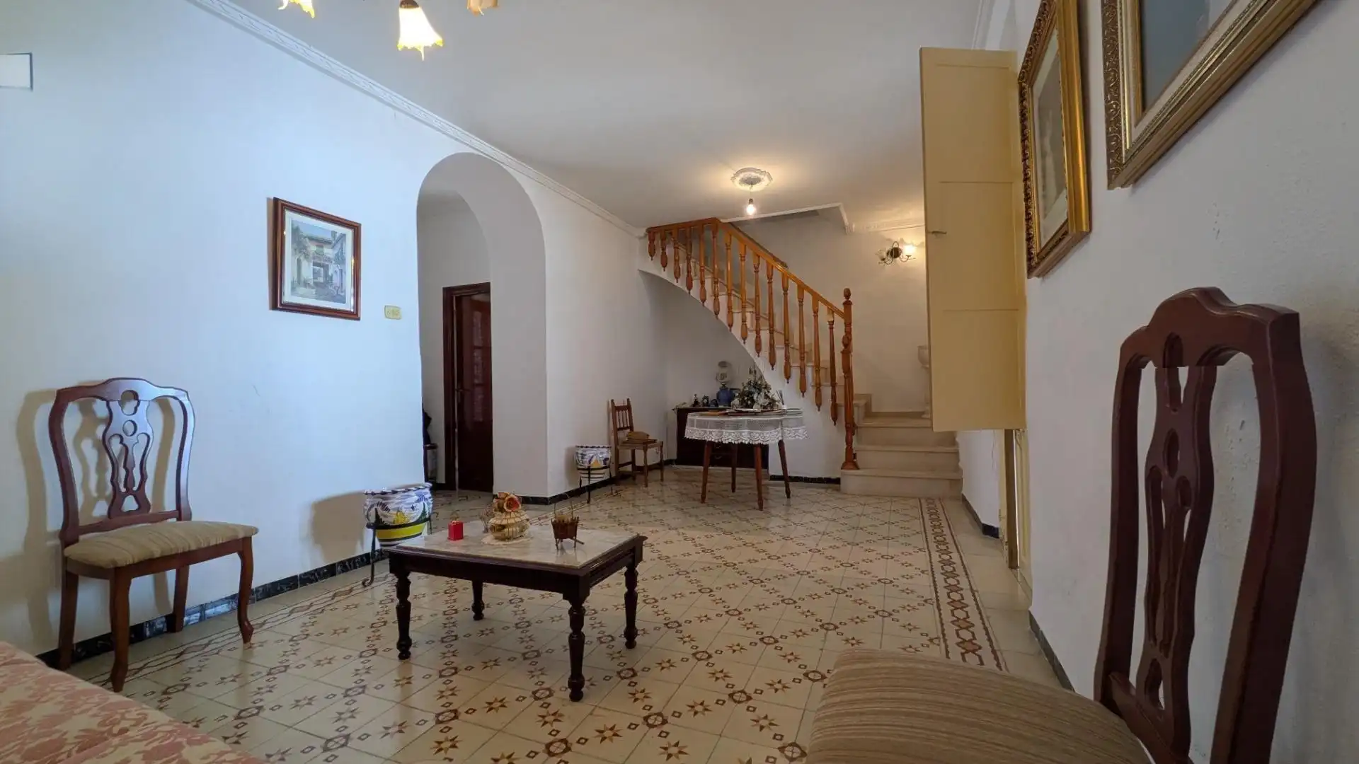 Houses for sale in Pilas