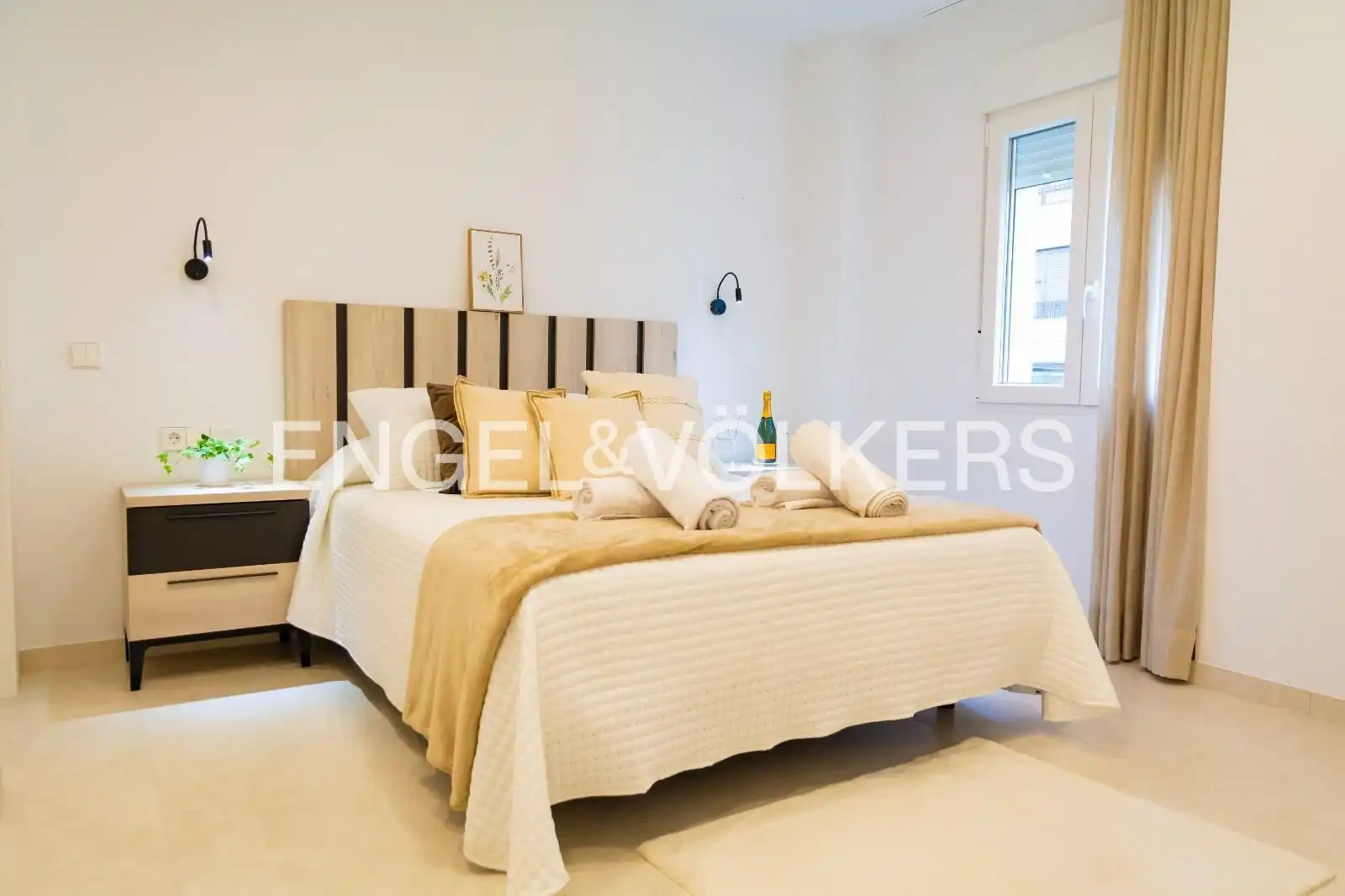 Bedroom of Apartments for rent in Dénia  with Air Conditioner, Heating and Terrace