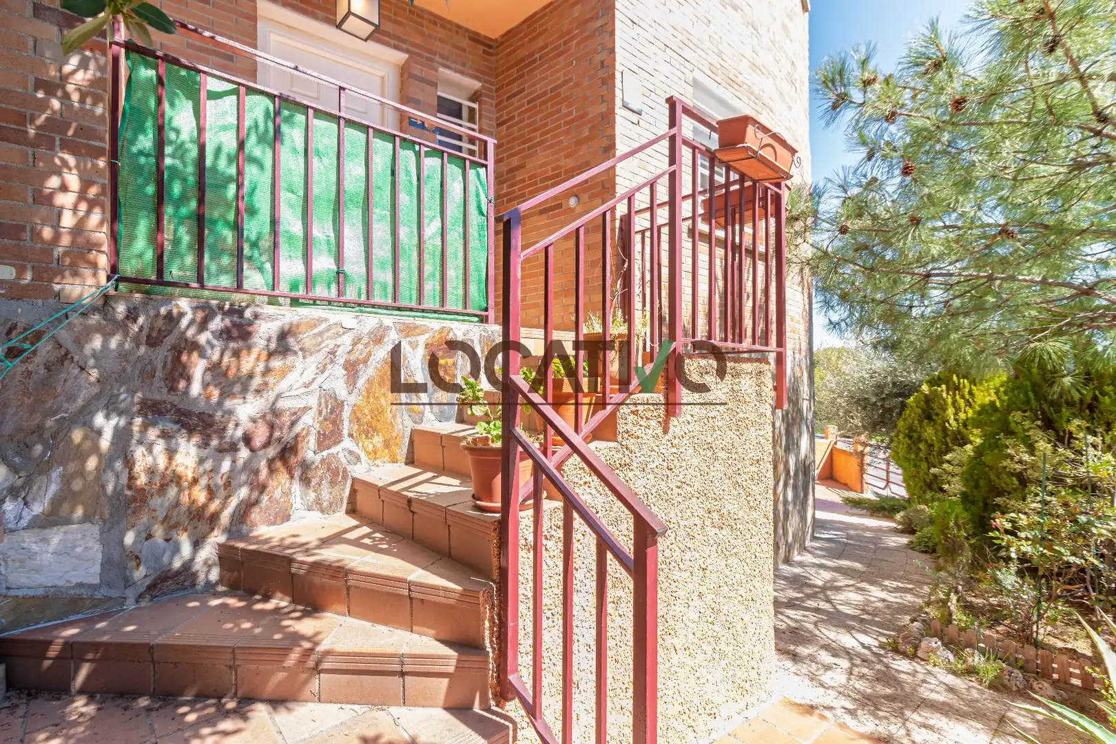 Exterior view of Houses for sale in San Lorenzo de El Escorial  with Heating, Private garden and Terrace