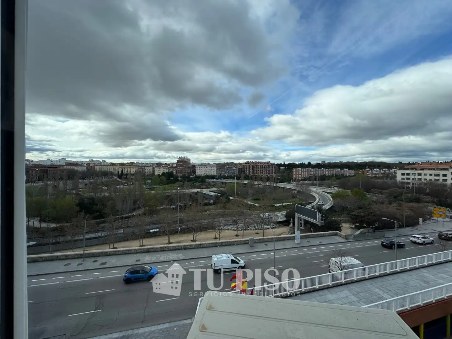 Vista exterior de Pis en venda en Madrid amb Aire condicionat, Calefacció i Moblat