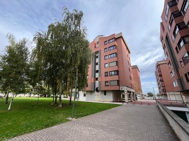 Local comercial en venta en Plaza Avelino Antolín Toledano