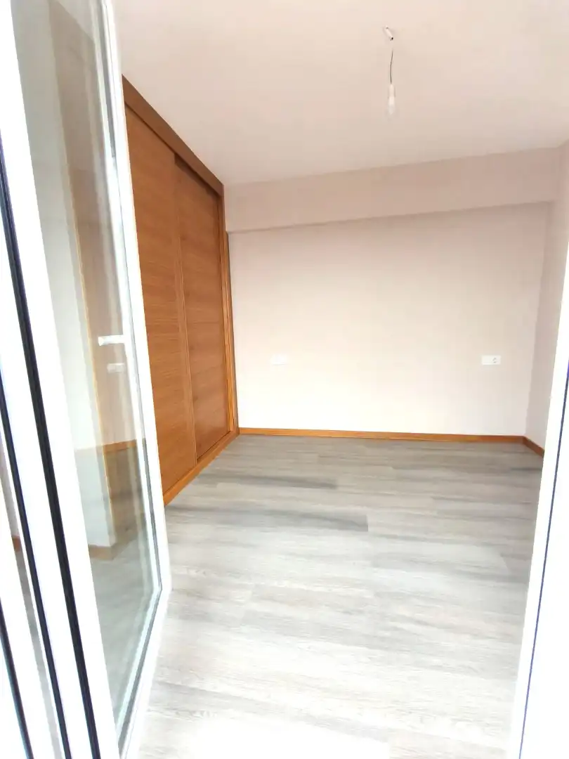 Bedroom of Flat for rent in Vigo   with Parquet flooring, Terrace and Storage room