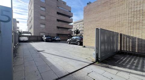 Photo 3 of Garage to rent in Calle Pla de Salt, 5, Barri dels Escriptors, Salt
