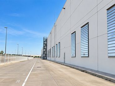 Nau industrial de lloguer a Calle Cerrajeros 31
