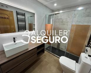 Bany de Pis de lloguer en Getafe amb Aire condicionat, Calefacció i Terrassa