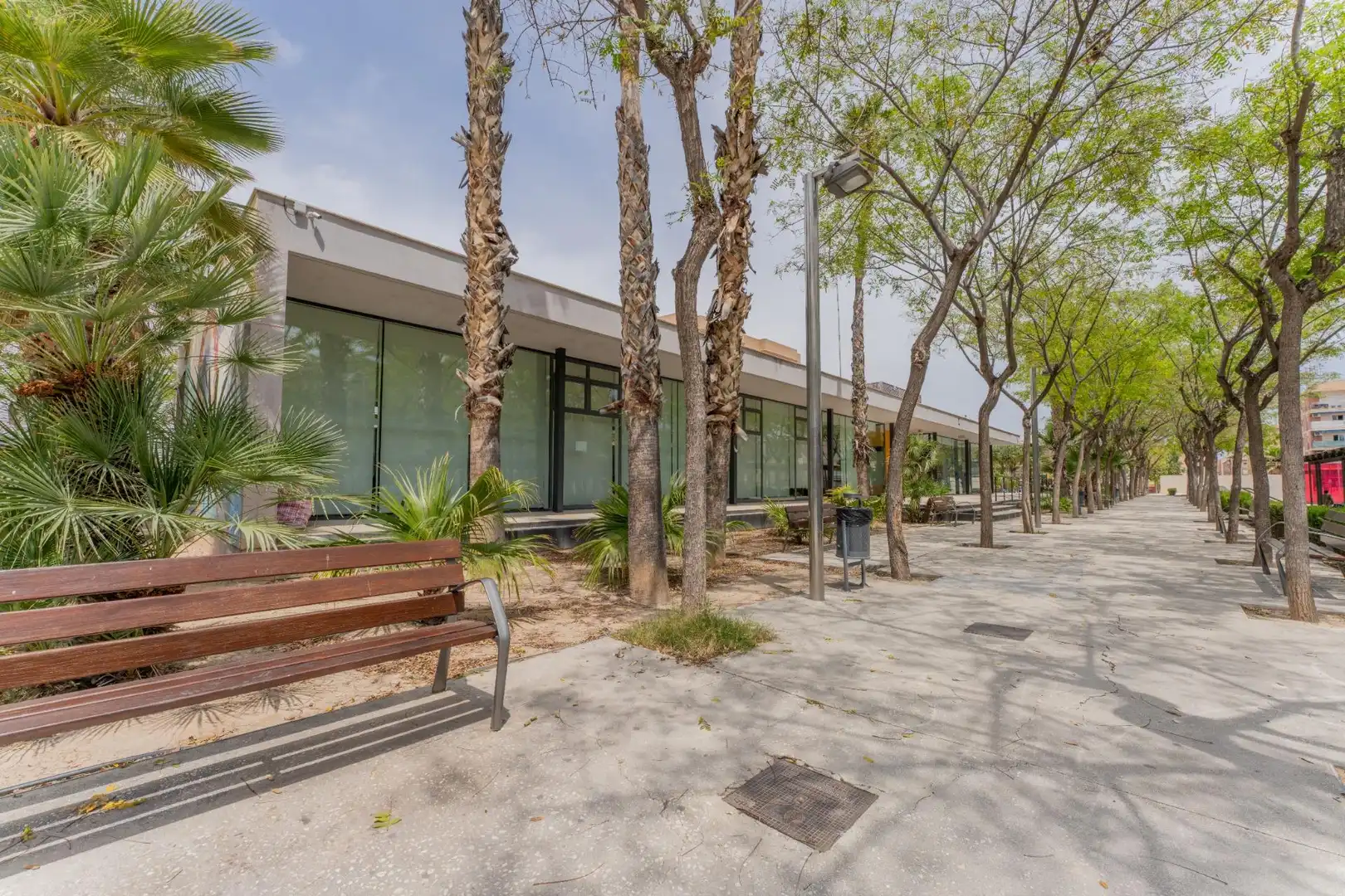 Vista exterior de Piso en venta en Elche / Elx con Aire acondicionado y Balcón