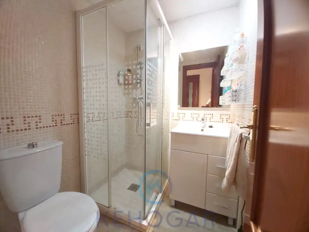 Bany de Casa o xalet en venda en Dos Hermanas