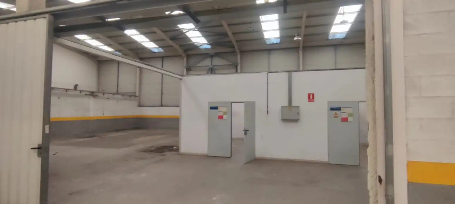 Industrial buildings for rent in C/ CESAR LLAMAZARES 2 Pl:00 Pt:06 PARCELA E3 /UA-A, 2, Peñacastillo - Nueva Montaña