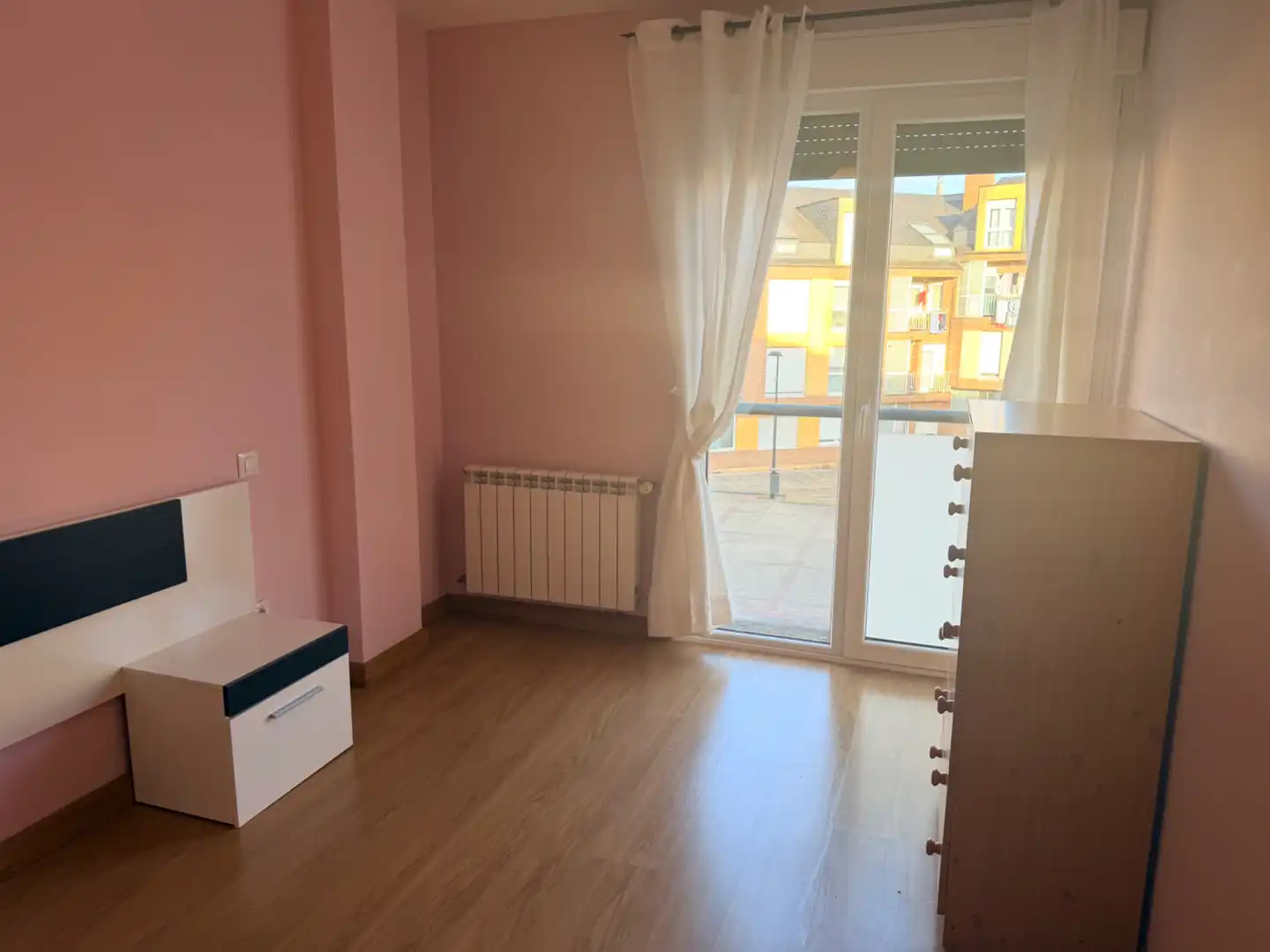 Piso con balcón en venta en Calle de Emilio de Mier 1, imagen 34