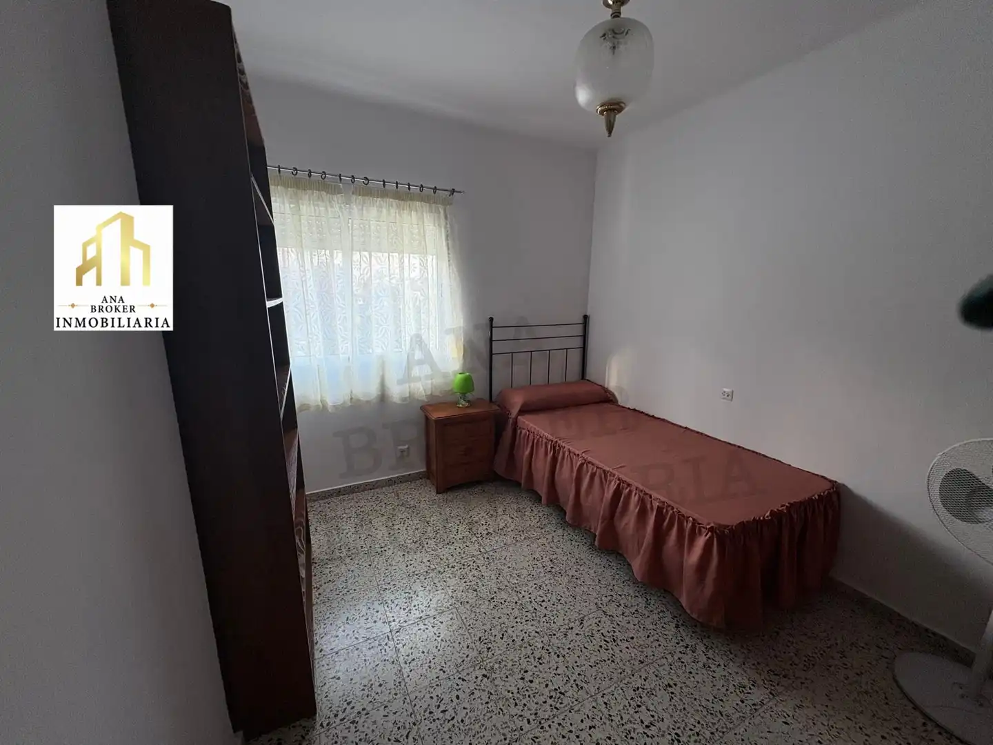 Schlafzimmer von Wohnung zur Miete in Ronda mit Möbliert