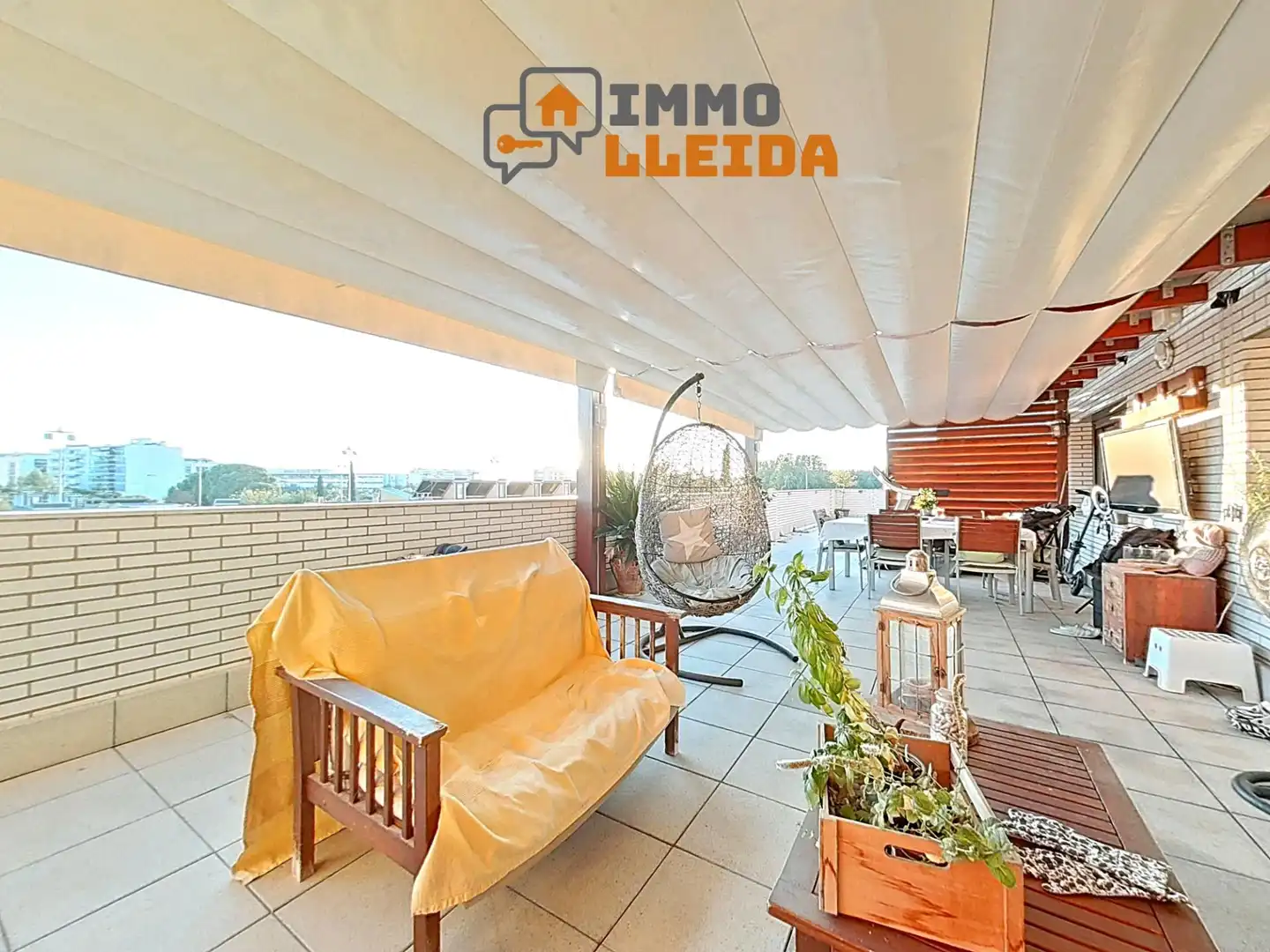 Terrasse von Wohnung zum Verkauf in Lleida mit Klimaanlage, Heizung und Privatgarten
