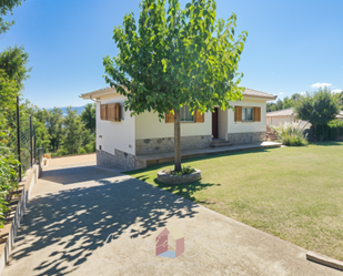 Vista exterior de Casa o xalet en venda en Muntanyola amb Terrassa
