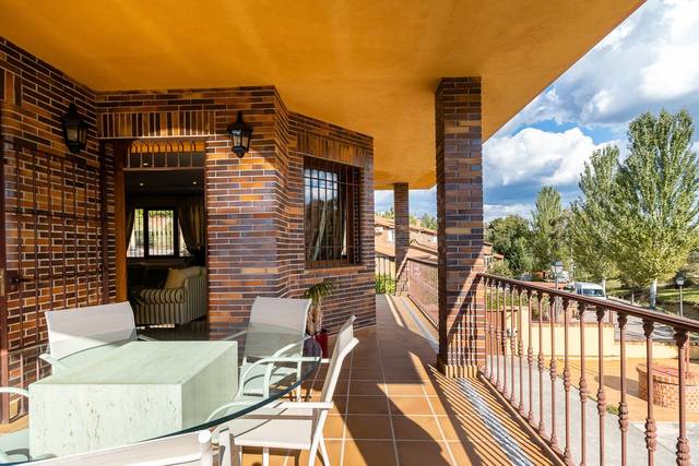 Casa-chalet en Venta en N/A en Salud y Alegría - El Lago