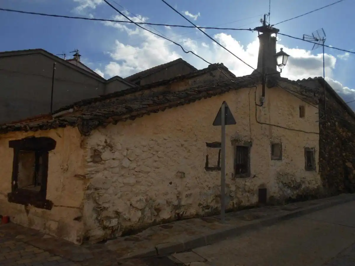 Vista exterior de Casa o chalet en venta en Villavieja del Lozoya con Terraza