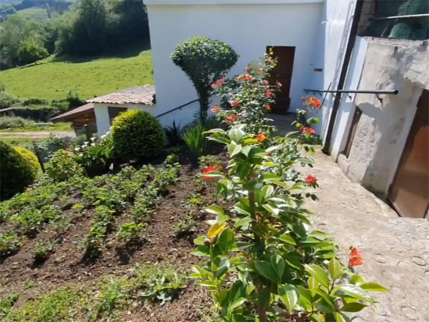 Jardí de Planta baixa en venda en Morcín amb Jardí privat, Parquet i Moblat