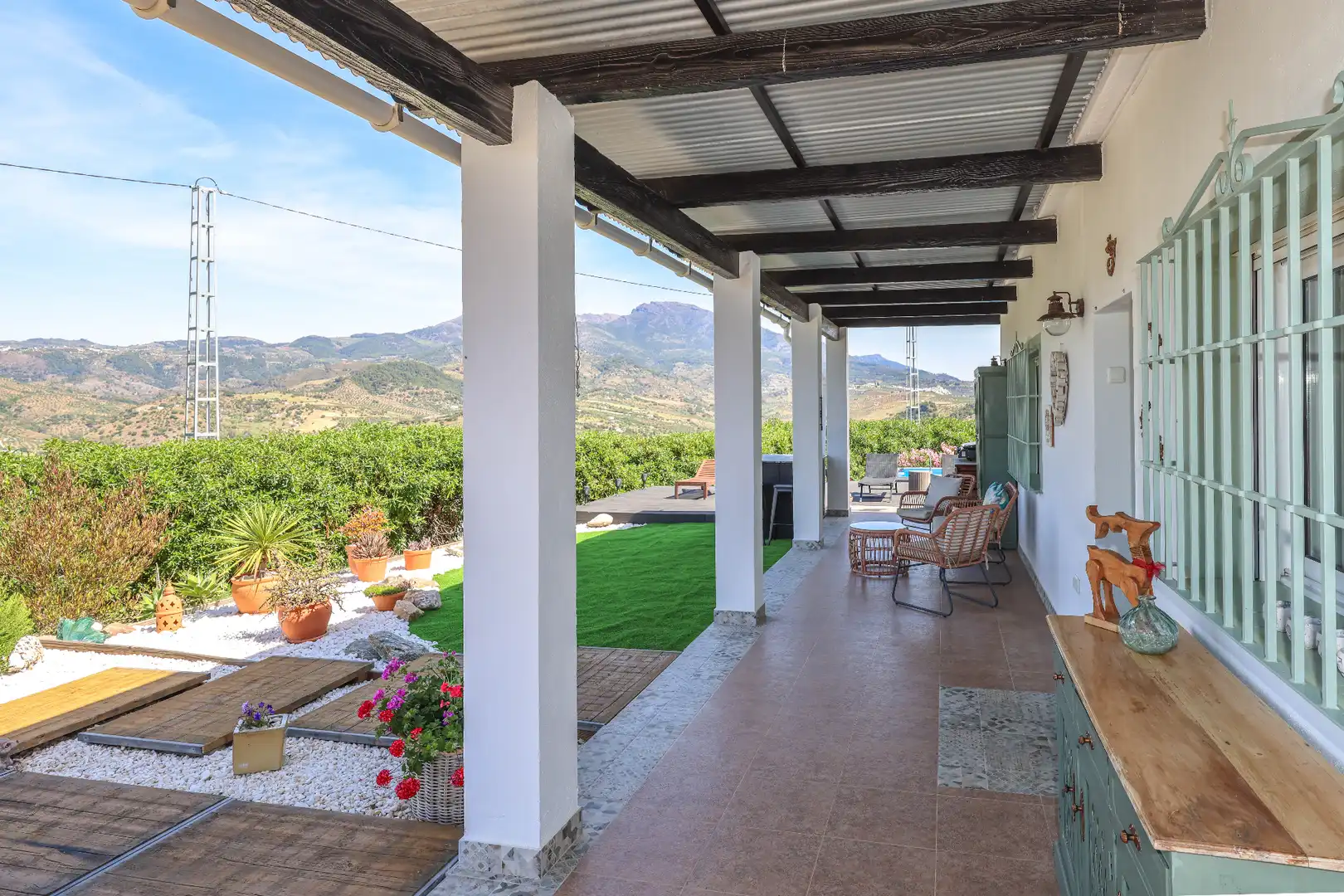 Terrassa de Casa o xalet en venda en Tolox amb Aire condicionat, Jardí privat i Traster