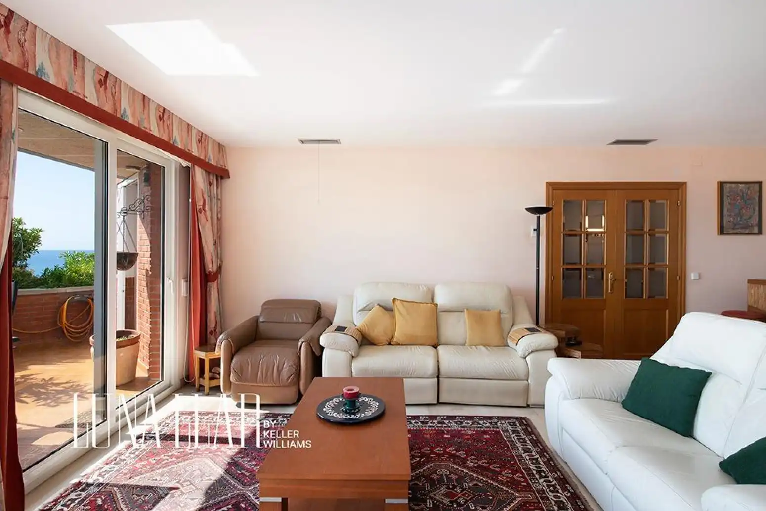 Living room of Attic for sale in Sitges  with Terrace