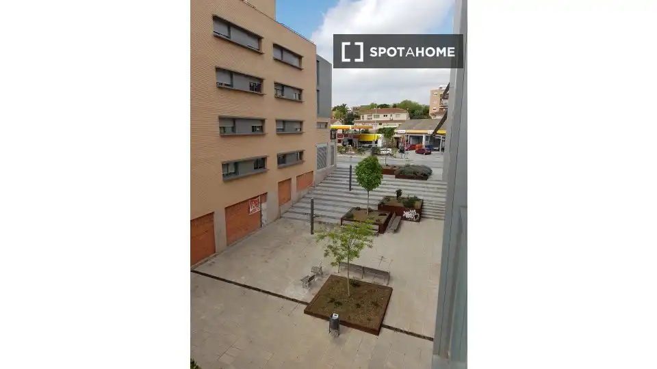 Exterior view of Flat for share in Parets del Vallès  with Air Conditioner, Heating and Furnished